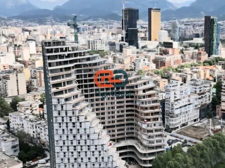 Prezzo Occasione !! All'"Ekspozita Building" Vendesi Appartamento 2+1+Veranda, Con Vista Spettacolare !