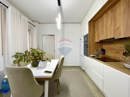 Apartament 1+1 i mobiluar tek Golden Park!