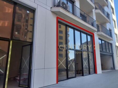 Locale commerciale in affitto