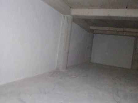 MAGAZZINI IN AFFITTO 157 M2 BOULEVARD NUOVO 100.000 LEKE