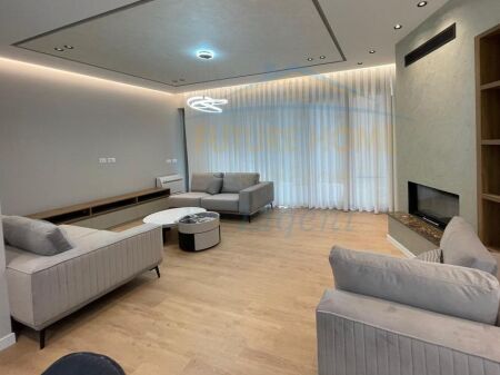 VILLA FOR RENT IN GREEN VALLEY, DRY LAKE