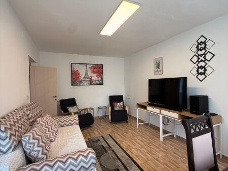 Shitet Apartament 1+1Myslym Shyr Sip. 72m2  Çmimi: 145.000€ •Dokumentacion i rregullt hipotekor