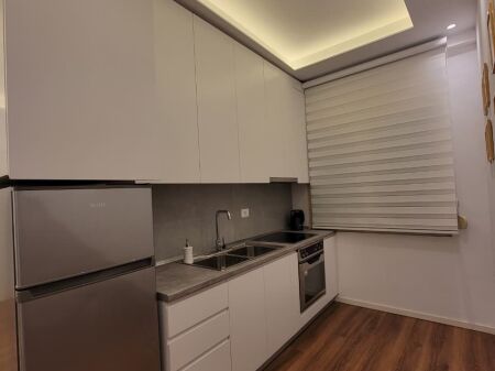 Apartament 1+1 per qira Rruga e Durresit !