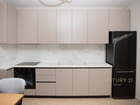 Apartament 1+1 me qira në Astir