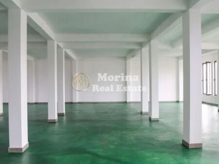 Vendita | Locale Commerciale | Ponte di Dajlan | 590000 €