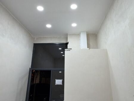 NEGOZIO IN AFFITTO 20 M2 STAZIONE FERROVIARIA 50.000 LEKE