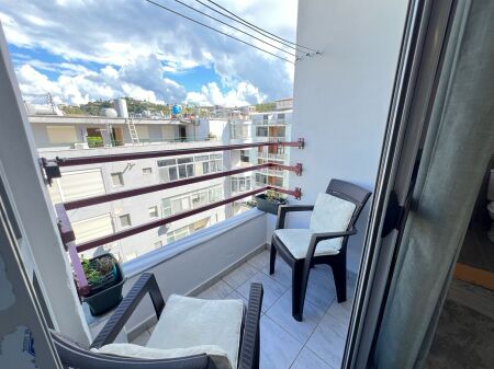 Studio apartment for sale near Kavaja Rock
