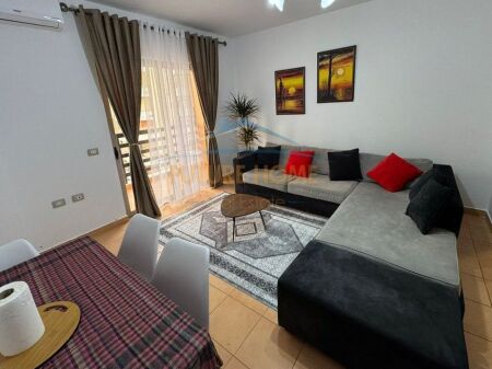 Qera Apartament 1+1, Unaza e Re, Tiranë.