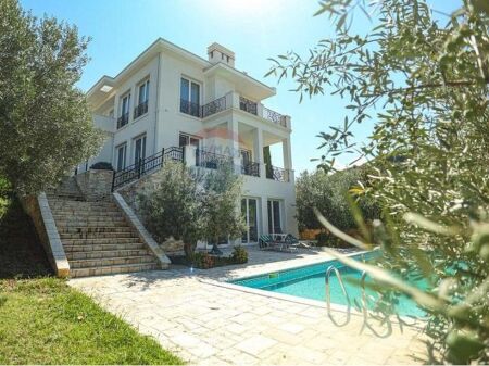 Villa - For Rent - Dry Lake ID: 530291003-374