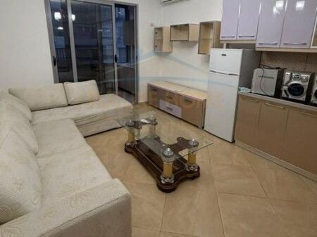 Qera Apartament 1+1, Rrethi i Astirit