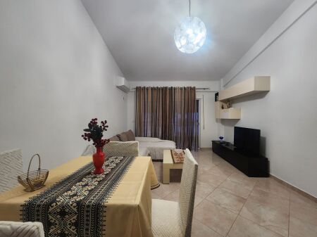 Jepet me qera apartament 1+1 ne Fresk pran Bunkartit!