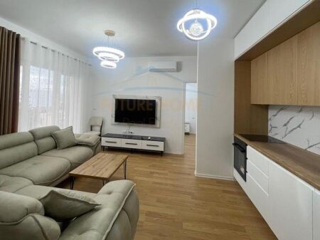 Qera, Apartament 1+1, Zogu i Zi, Tiranë