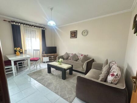Jepet me Qera Apartament 2+1 – Katrori, Allias