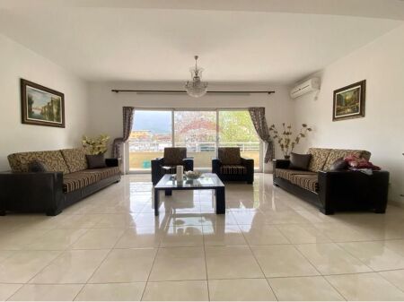 Villa - In Vendita - Scuola Unita, Tirana(ID: 530181094-126)