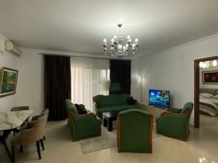 Apartament 1+1 Me Qira në Ish Blloku, Tiranë
