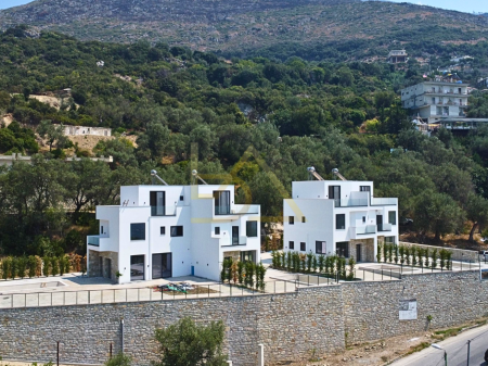 Villa di Lusso in Vendita – Borsh, Saranda