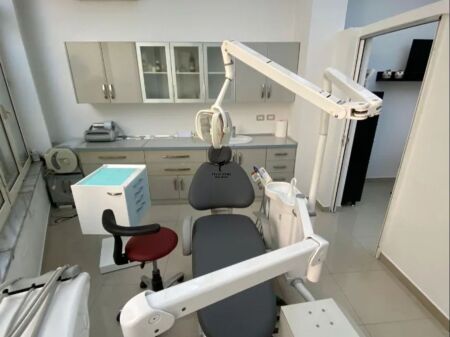 LOCALE COMMERCIALE IN AFFITTO 90 M2 DON BOSCO 1.200 EURO FH-58417