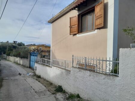 Casa privata con cortile Vlore