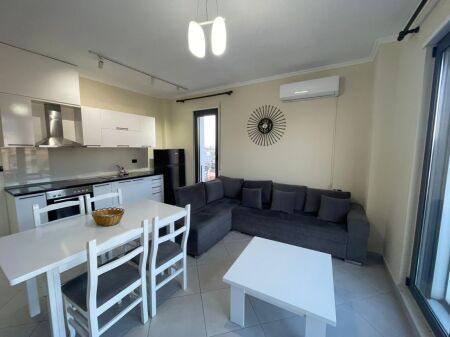 Apartament 1+1 me Qira tek Universiteti Mjekesise