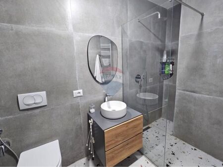 Studio apartment for rent at Wilson Square!