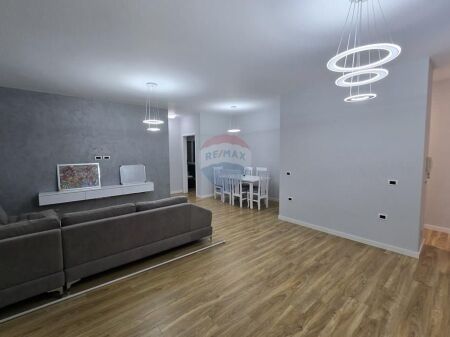 Apartment 2+1 for rent at Kodra e Diellit 1