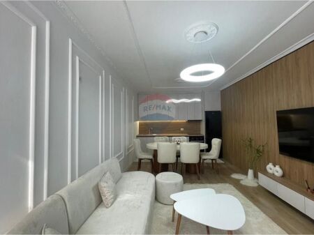 Apartment 2+1 for rent in Astir!