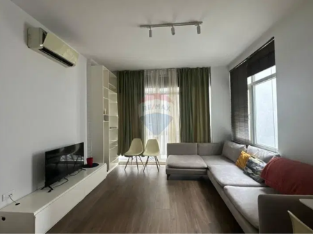 Jepet me qira apartament 1+1,Komuna e Parisit!
