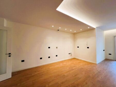 Appartamento 2+1+2 in Vendita ad Astir – 110 m²