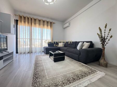 Apartament 1+1 me qira në Rruga e Durrësit, Tiranë! 700 € /Muaj