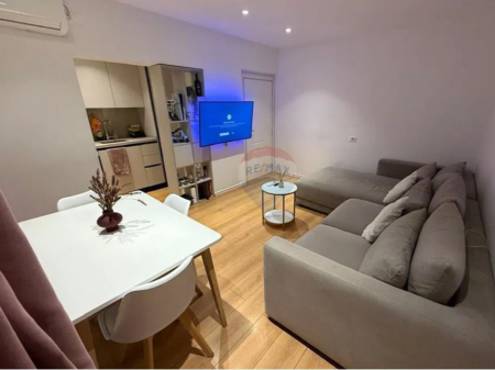 Apartament per qera 1+1 tek Myslym Shyri