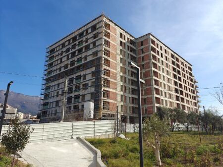 Shitet Apartament 2+1 – Porcelan  ID: 530581010-15
