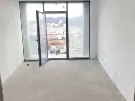 Apartament 2+1, Pamje Liqeni!