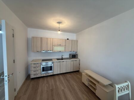  QERA Apartament 1+1 Me Depo  Kombinat  35.000 Leke/Muaj   