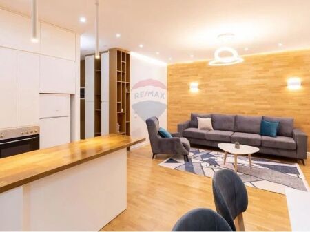 Apartament 2+1+2 per shitje te Zogu i Zi ID: 530291003-389