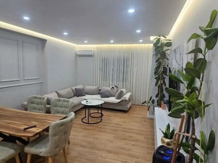 Vendesi in vendita 2+1 presso URT – Durrës