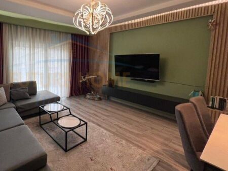 Qera, Apartament 3+1+2, Rruga Siri Kodra, Tiranë.