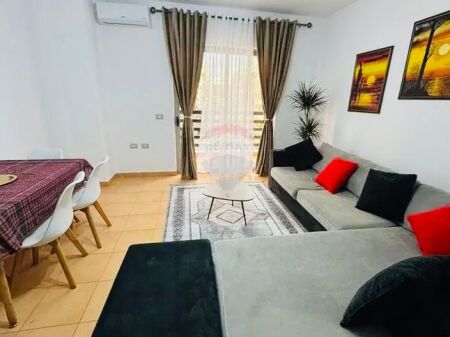 Apartament 1+1 Astir