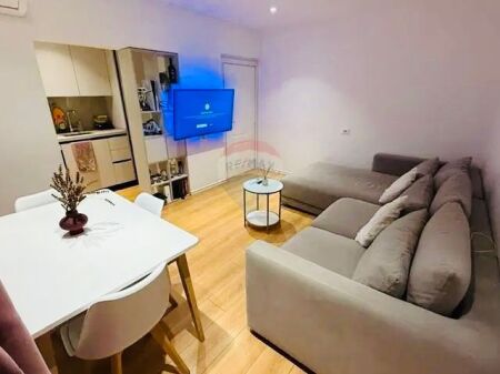 Apartament 1+1 Myslym Shyr