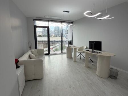 Ufficio in Affitto | Lake View Residences, Via dei Kosovari