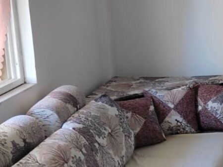 APARTAMENT 1+1. 30000 LEKE.RRUGA 5 MAJI