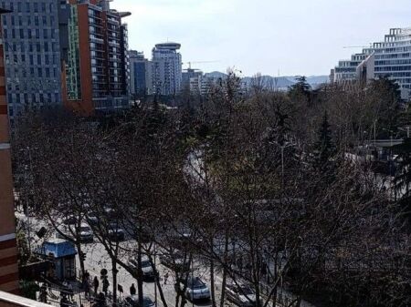 SHITET APARTAMENT 2+1 ME SUPER PAMJE, RRUGA ELBASANIT!!