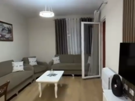 Apartament 1+1+ post parkimi per qira 5 Maji !
