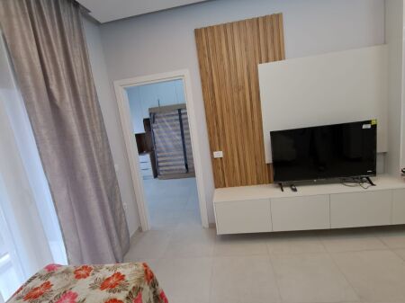 Apartament 2+1 me qira 5 Maji