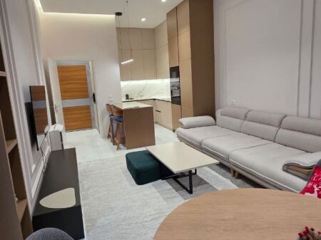 Apartament 1+1 per qira tek Rruga e Durrësit plus post