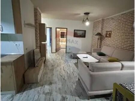 APARTAMENT 2+1 PER QIRA TE KOMUNA E PARISIT