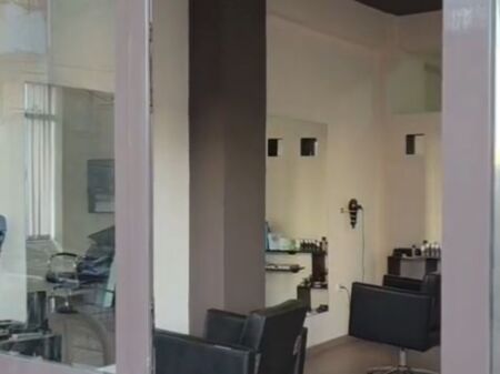 NEGOZIO IN AFFITTO 50 M2 VIA ELBASAN 60.000 LEKE FH-58602