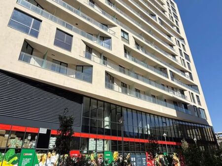 Jepet me Qera Apartament 2+1+2 – Mine Peza