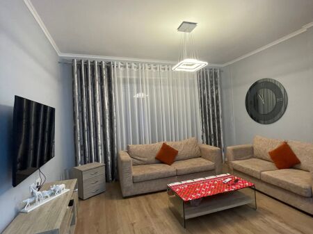  Apartament 1+1 për Shitje – Tek Televizioni Klan 