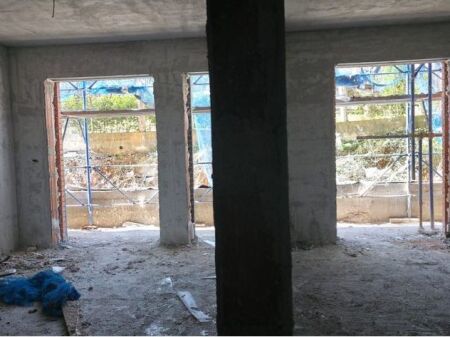 OCCASIONE CLEARING APPARTAMENTO CON VERANDA NEL RINGSIDE RESIDENCE