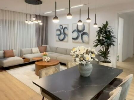 Apartment for rent 2+1+2+1 parking space in Delijorgj